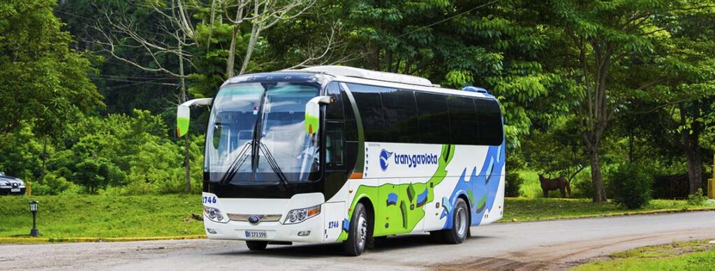 Omnibus de Transgaviota en Pinar del Río