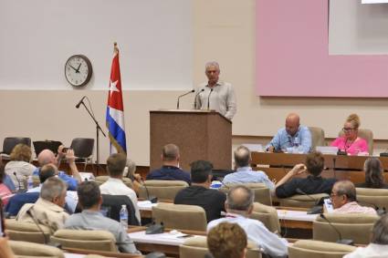 «No basta con condenar al imperio; debemos construir poder popular en las bases, ganar las calles»